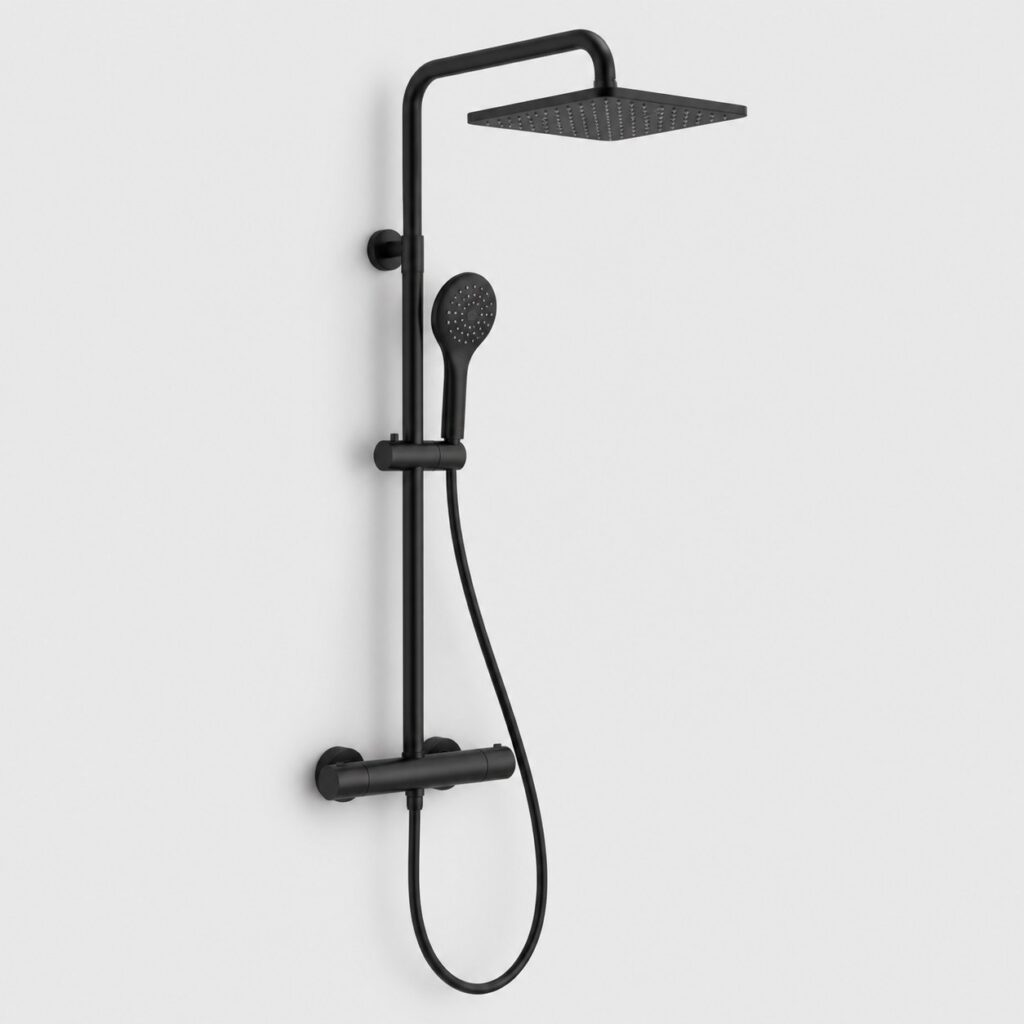 Colonne de douche noire mate, vue de face sur fond blanc