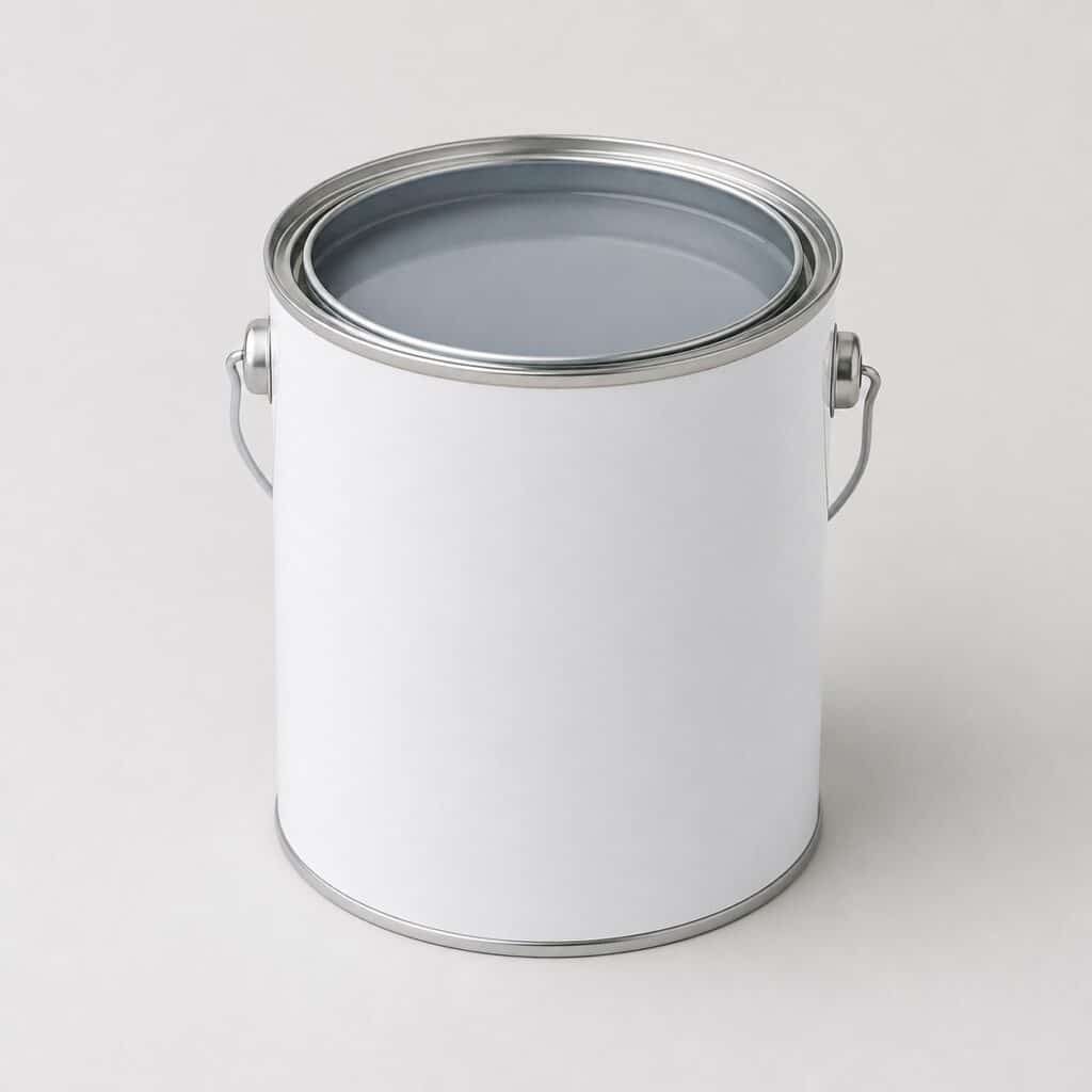 Pot de peinture bois extérieur gris satin, 2,5 L, isolé sur fond clair